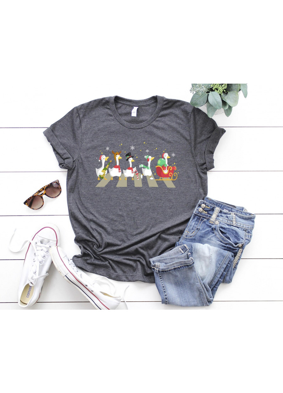 Christmas Ducks T-Shirt: Funny Farm Animal Tee, Women's Holiday Shirt