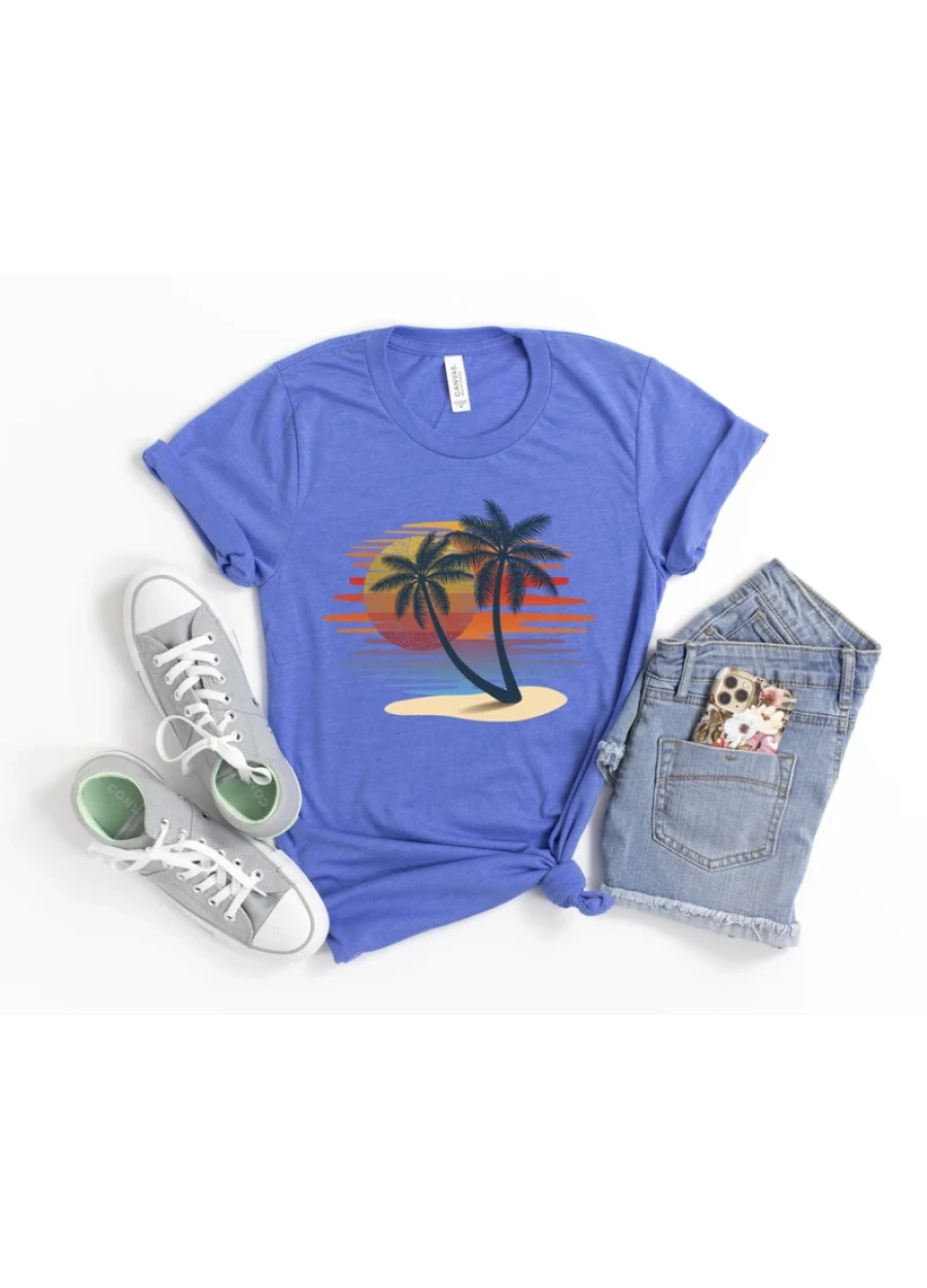 Retro Palm Tree Sunset T-Shirt: Tropical Beach Summer Vibes