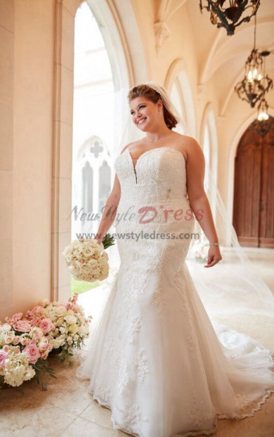 Plus Size Sweetheart Wedding Dresses, Gorgeous Lace Bride Gowns with Brush Train bds-0025
